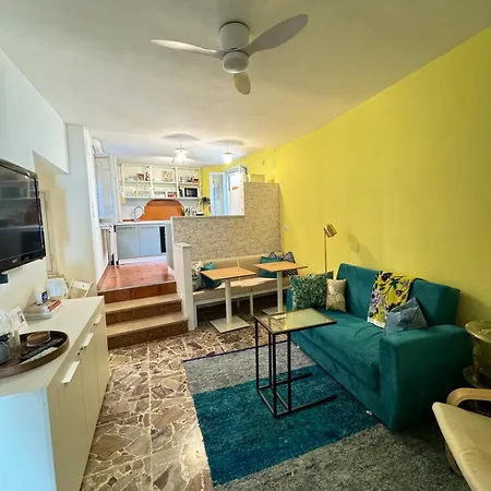 Familiare In Centro Appartement *